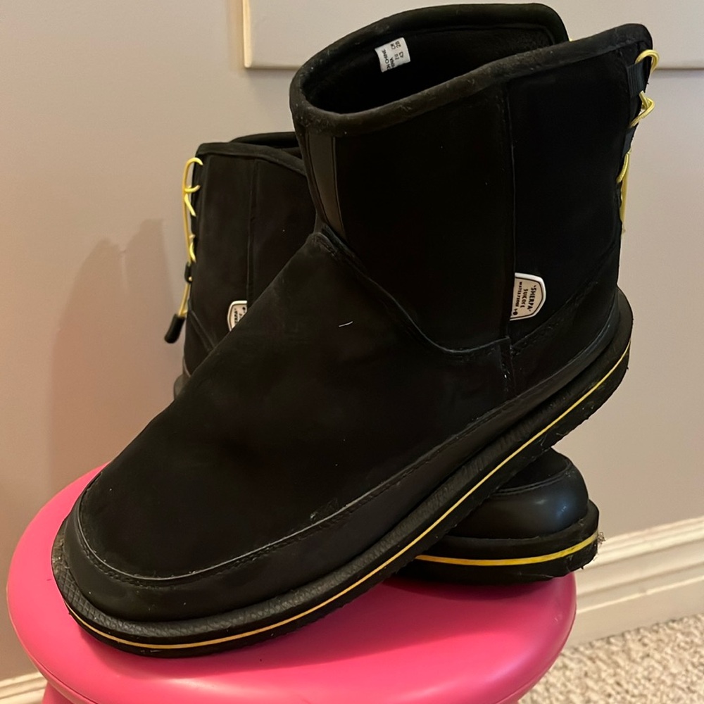 Suicoke Sherpa men’s black wintee boots size us 10